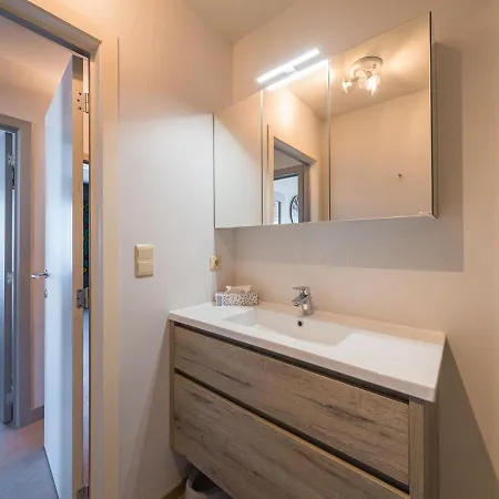 Apartment Cosy Near The Center *