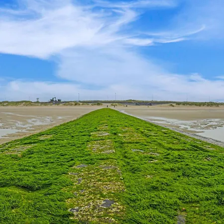 Cosy Near The Center Middelkerke