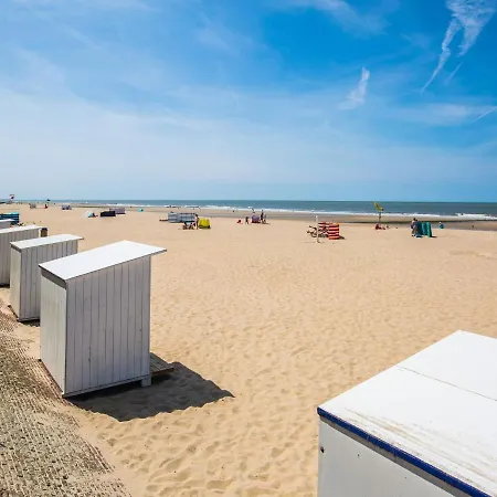 Cosy Near The Center * Middelkerke